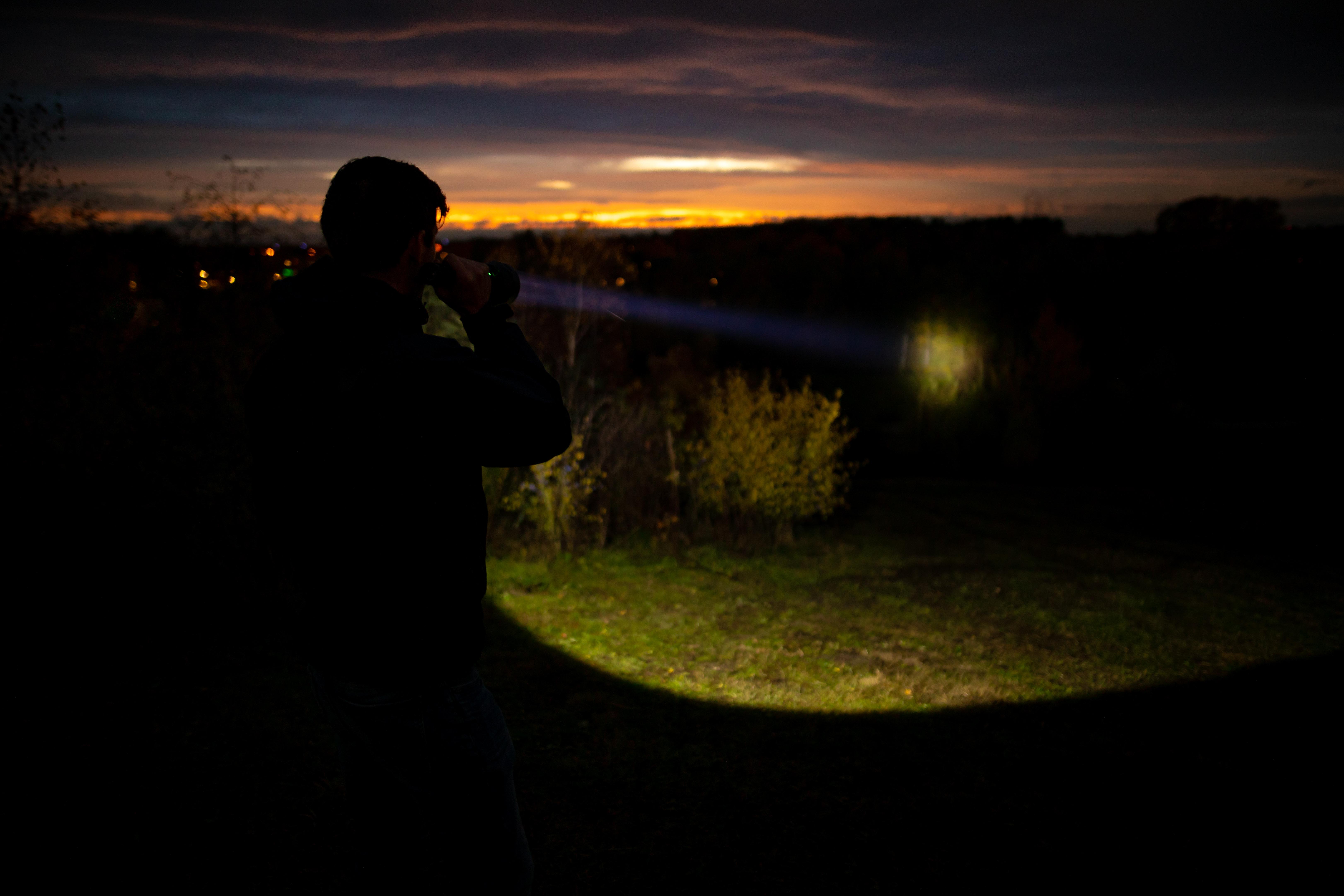 De Drie Sterkste Led Zaklampen Op Een Rij Favour